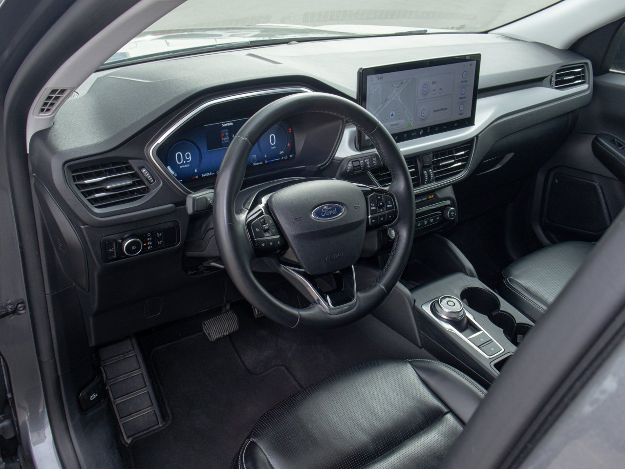 2024 Ford Escape Platinum AWD Grey Sherwood Park - photo #20