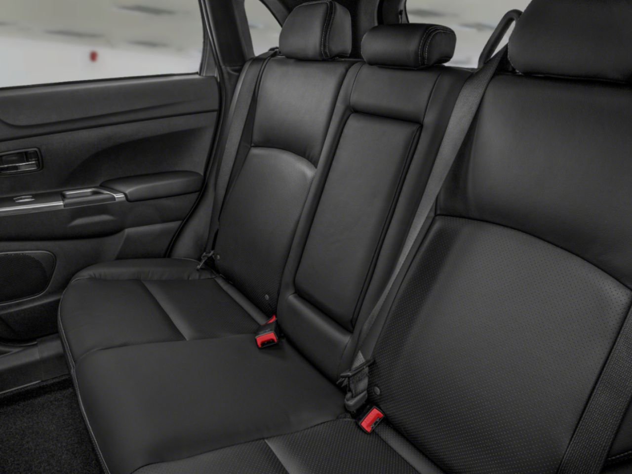 2026 MITSUBISHI RVR White Diamond Saint-Eustache - photo #7