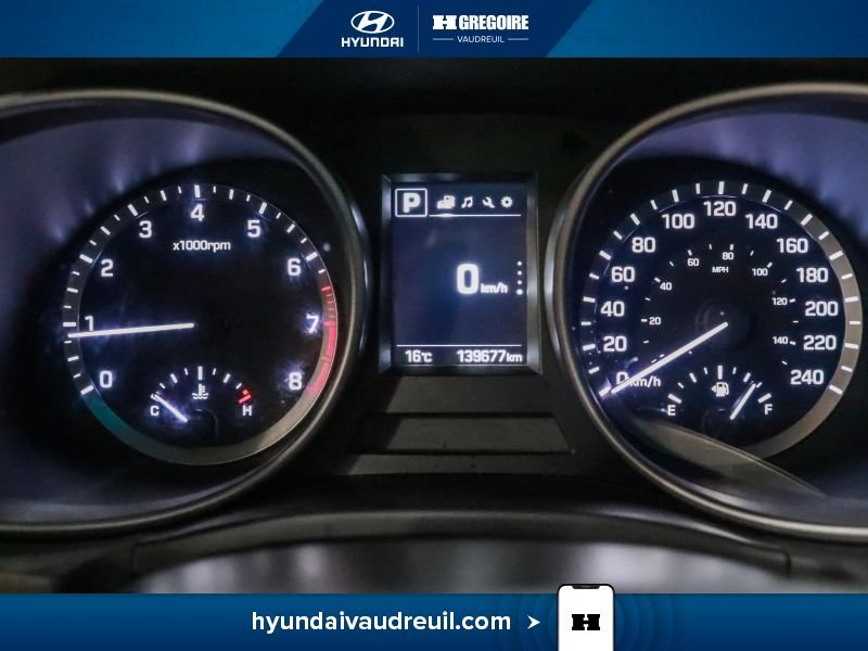 Hyundai Santa Fe 2018 Blanc Blainville - photo #24
