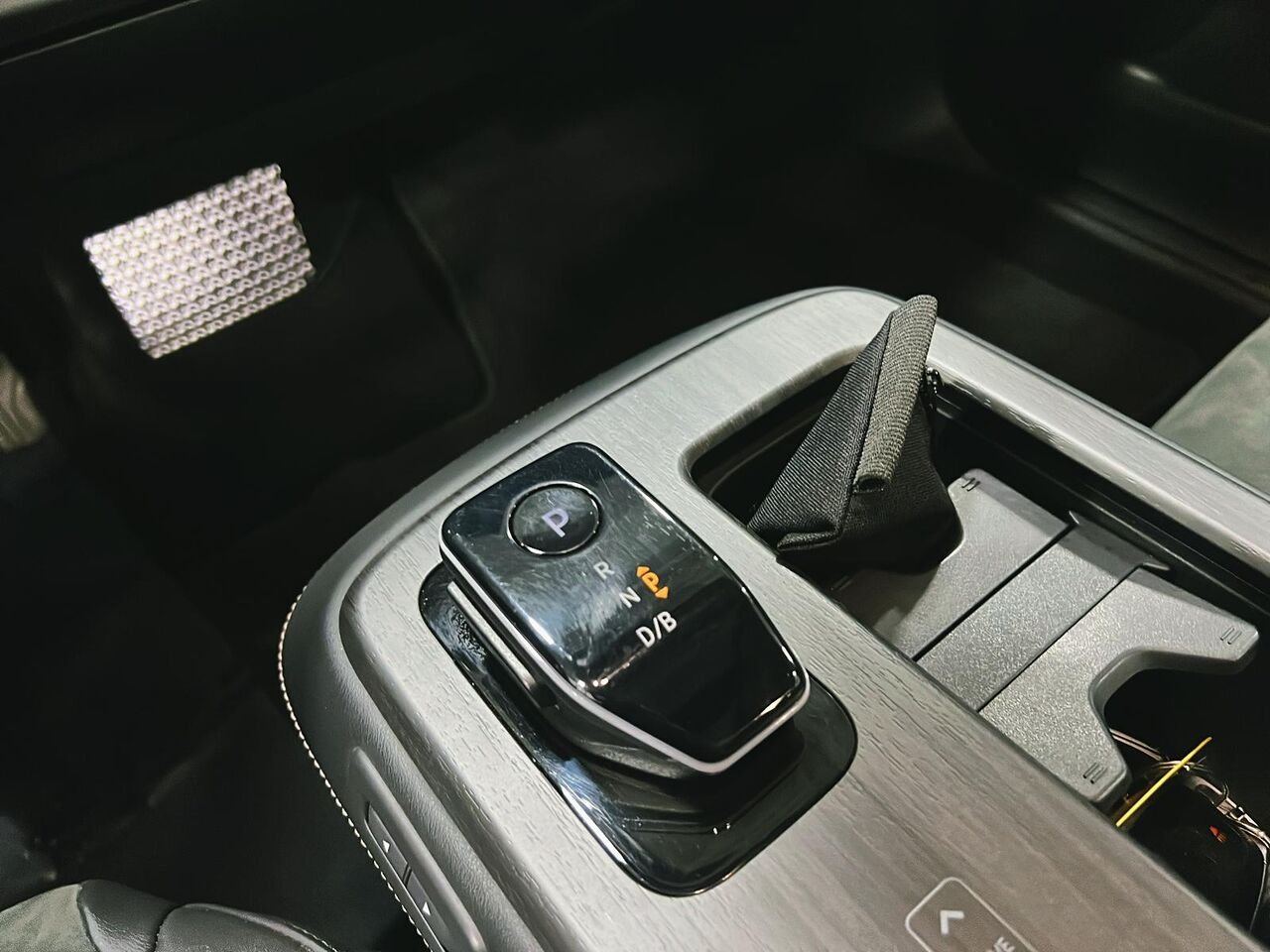 Nissan ARIYA 2024 Blanc Québec - photo #14