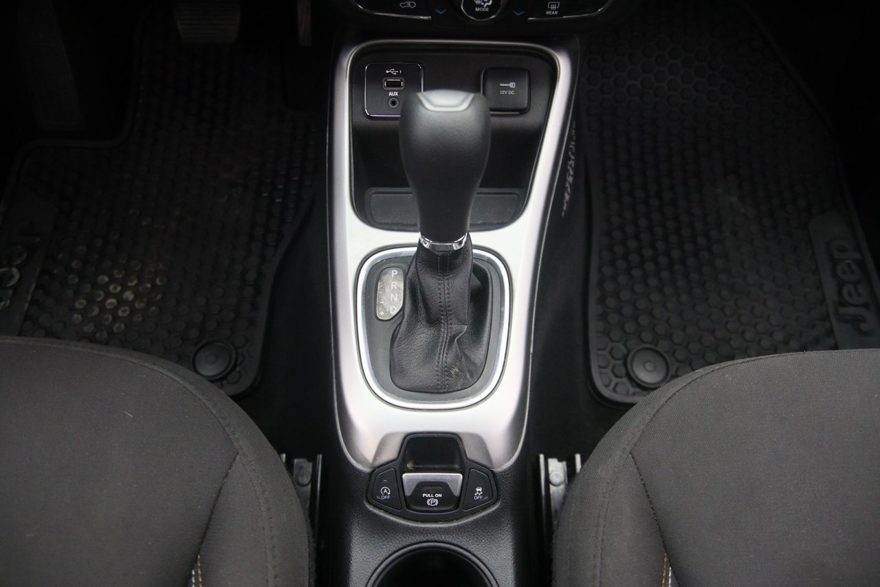 Jeep Compass NIV 3C4NJCAB3LT114859 2020 Noir Chicoutimi - photo #12