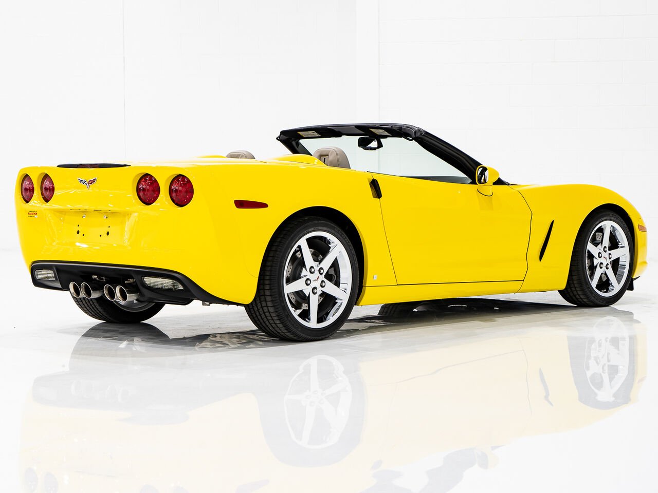 Chevrolet Corvette With only 900km (563mi) From new with window sticker 2008 Jaune Kirkland - photo #14