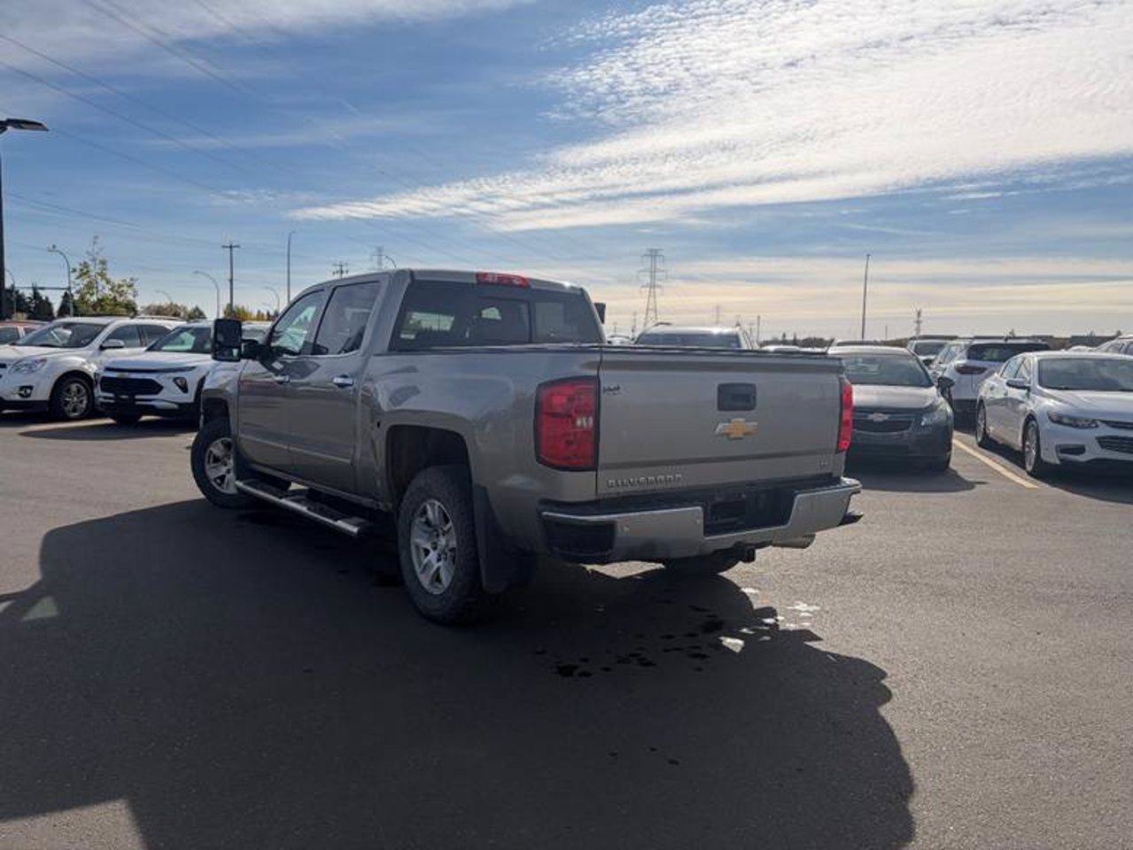 2016 Chevrolet Silverado 1500 4WD Crew Cab 143.5 LT w/1LT Special Paint Sherwood Park - photo #3