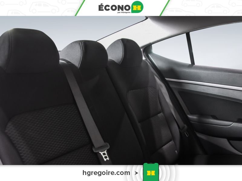 2019 Hyundai Elantra White Laval - photo #18