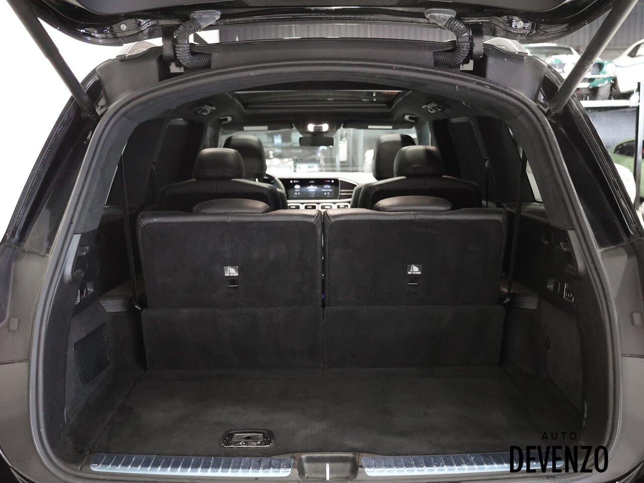 2022 Mercedes-Benz GLS Black Saint-Eustache - photo #10