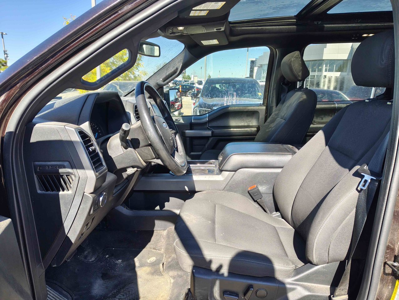 2019 Ford F-150 XLT 4WD SuperCrew 5.5' Box Orange Sherwood Park - photo #7