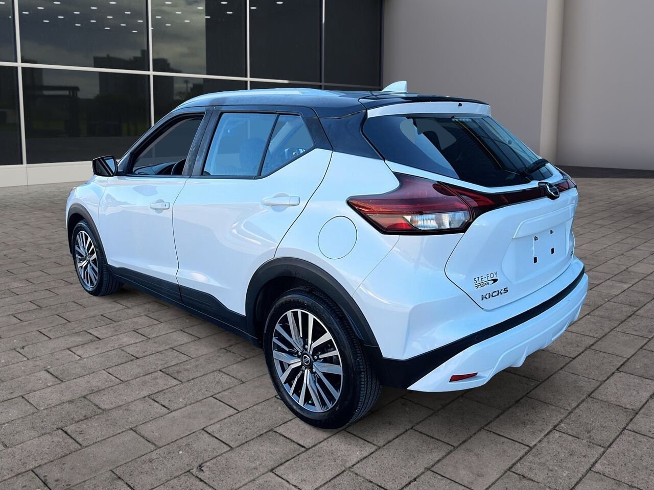 Nissan Kicks SV TA 2021 Blanc Québec - photo #3