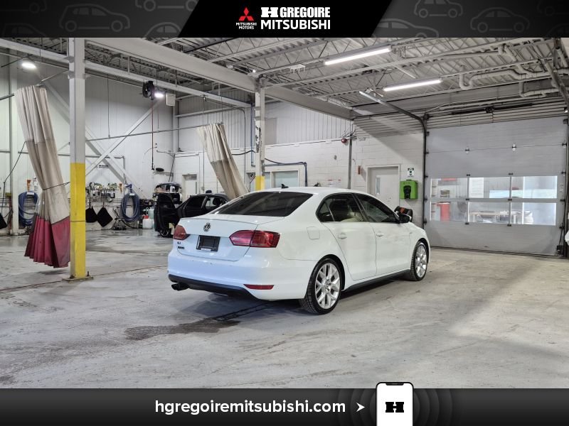Volkswagen Jetta 2014 Blanc Laval - photo #8