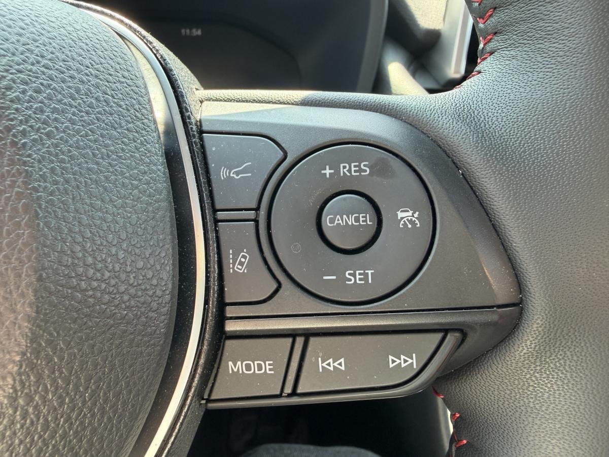 2025 Toyota RAV4 Red  - photo #16