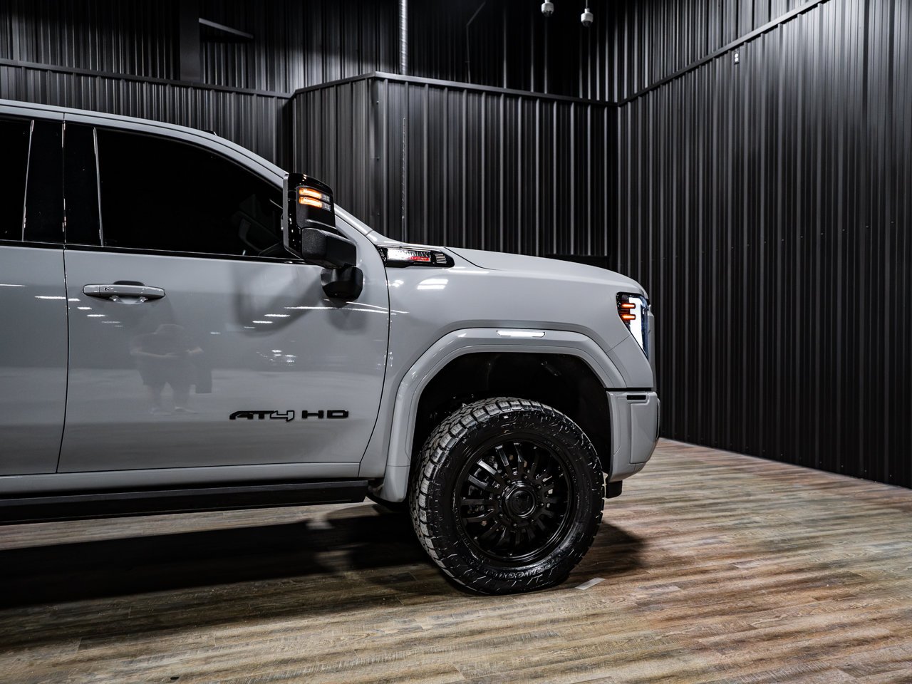 2024 GMC Sierra 2500HD 4WD Crew Cab 159 AT4 Grey Sherwood Park - photo #16