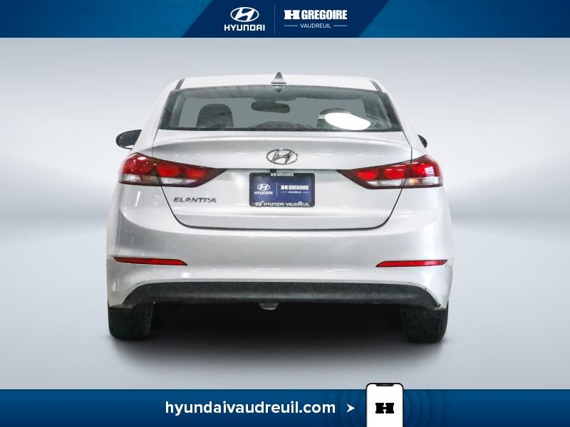Hyundai Elantra 2018 Argent Saint-Eustache - photo #8