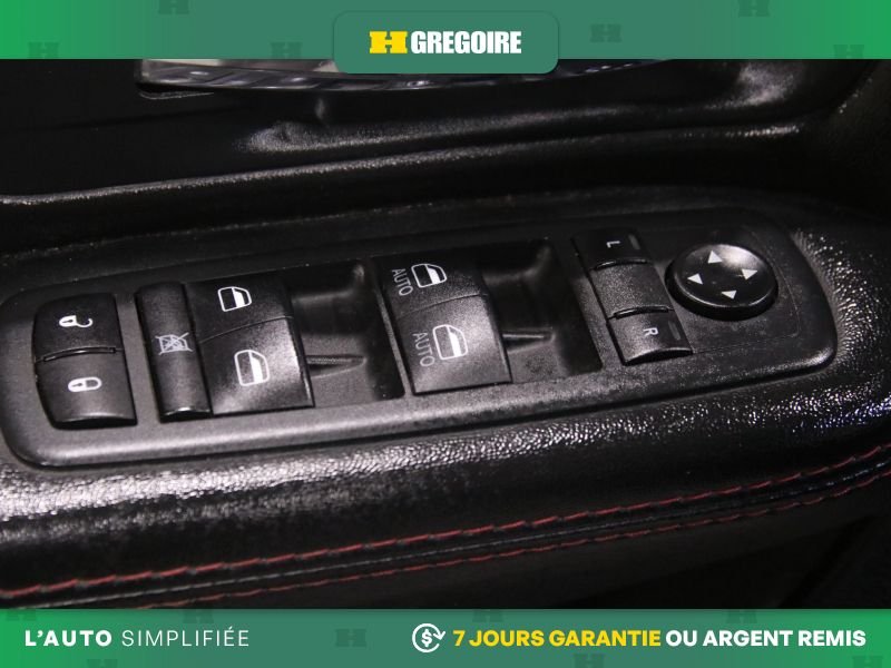 2020 Dodge GR Caravan White Laval - photo #15