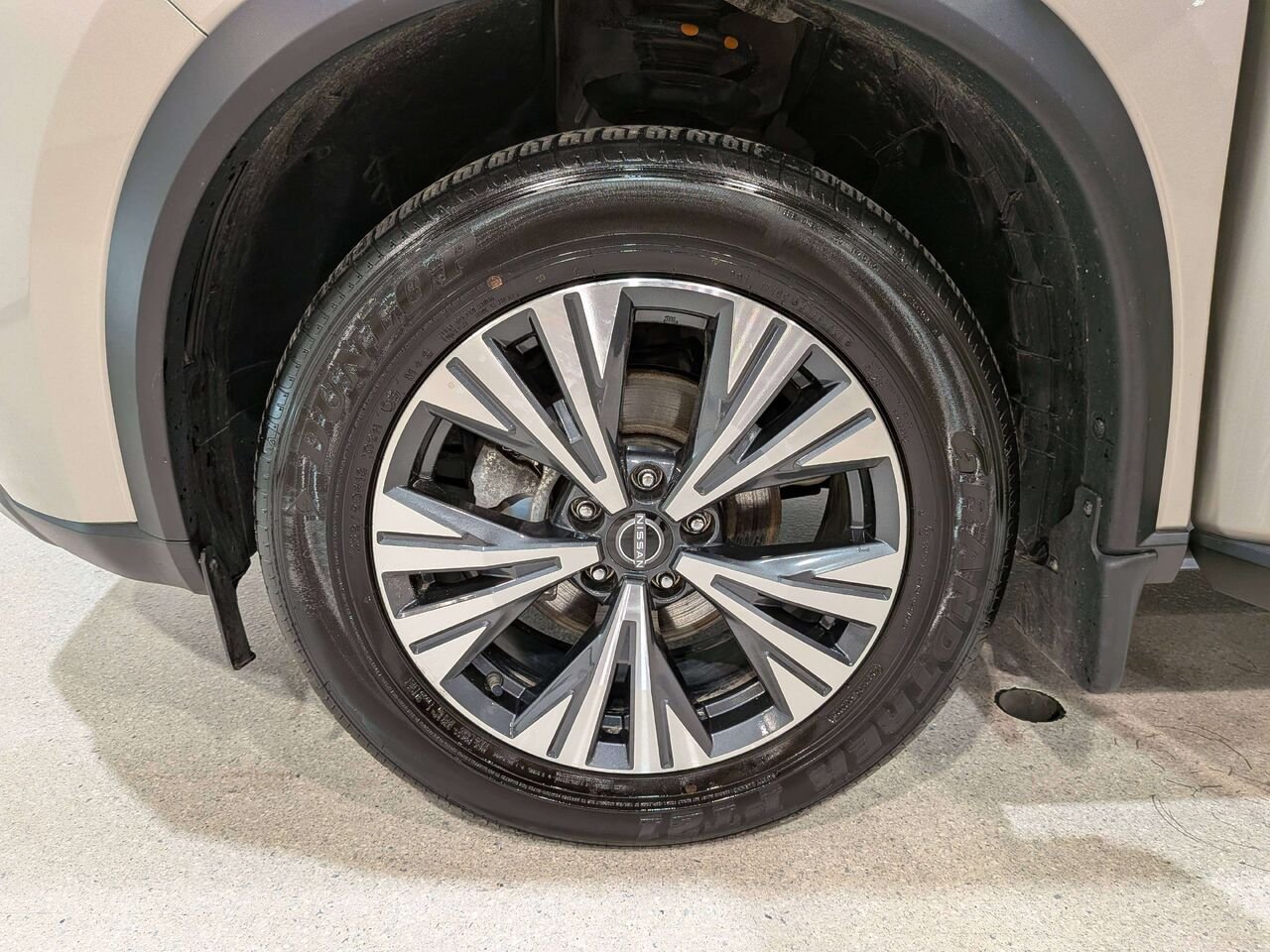 2023 Nissan Rogue AWD SV Moonroof Grey Val-David - photo #34
