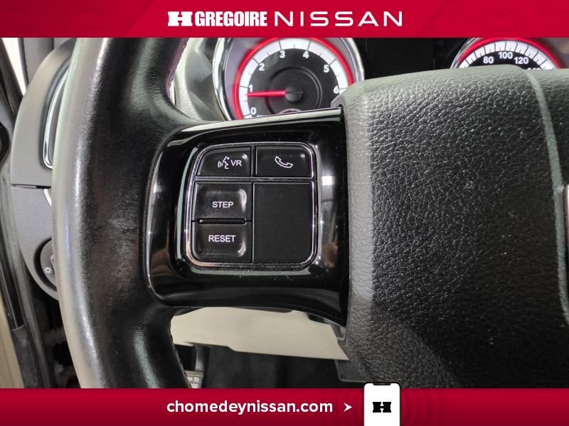 2017 Dodge GR Caravan Black Saint-Eustache - photo #17