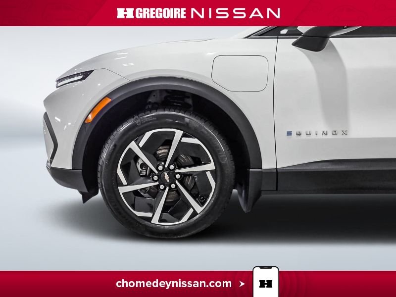 2025 Chevrolet Equinox White Saint-Eustache - photo #11