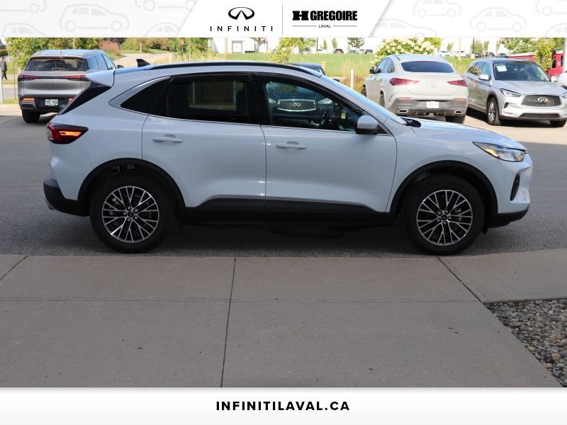 2025 Ford Escape Laval - photo #11