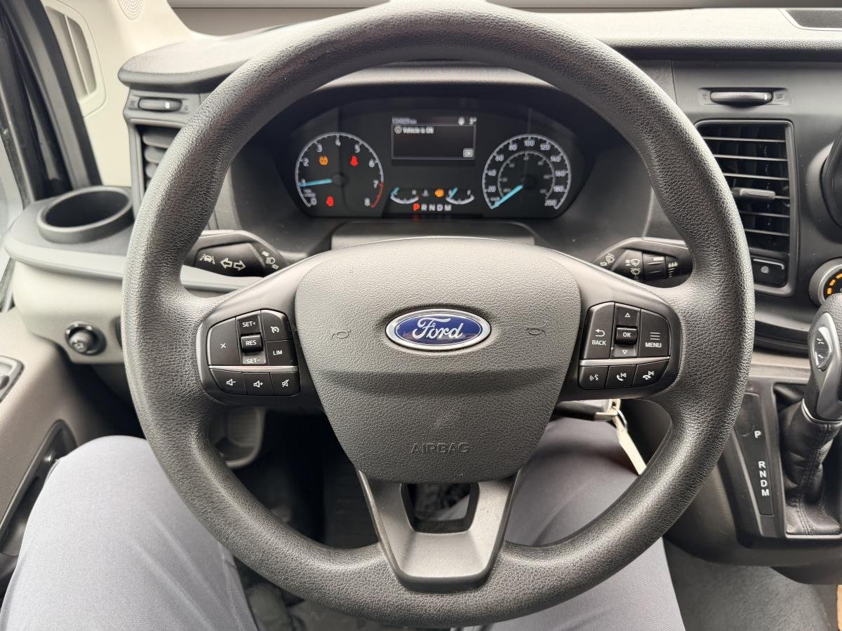 Ford Transit Cargo Van 2023 Noir  - photo #16