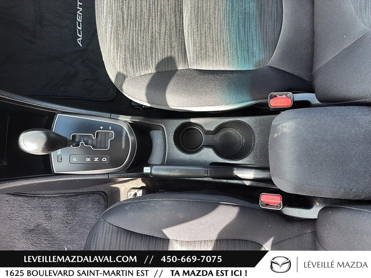 2017 Hyundai Accent SE 5 portes à hayon à transmission automatique Blue Laval - photo #16