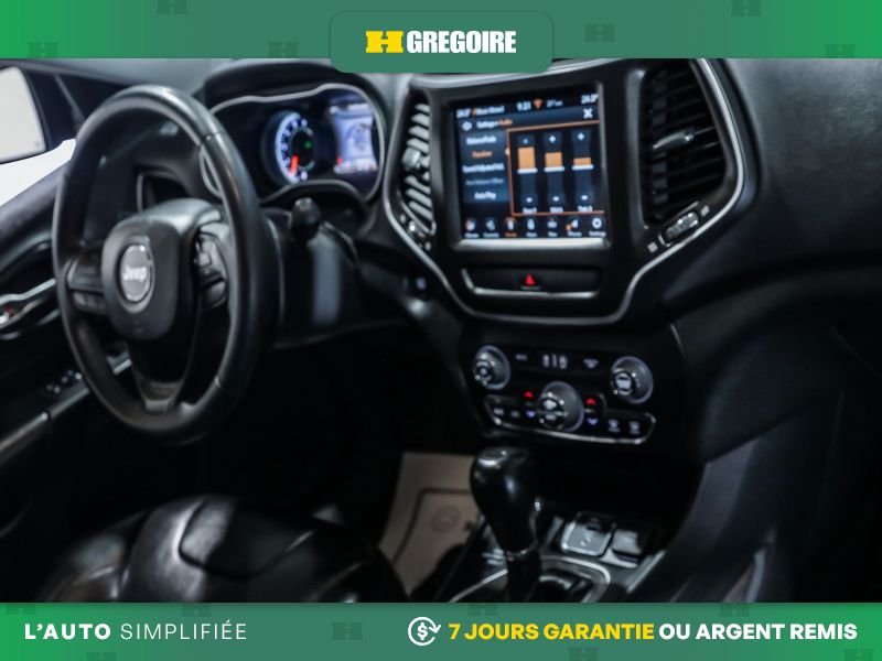 Jeep Cherokee 821880 | TRAILHAWK AWD AUTO A/C CUIR NAV GR ELECT MAGS CAM 2022 Gris Laval - photo #25