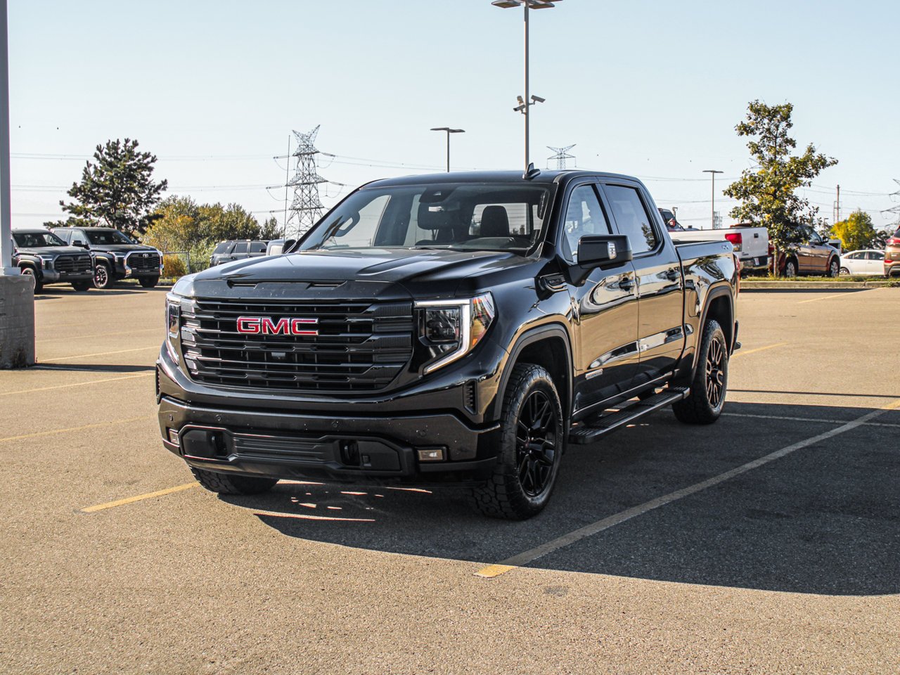 2024 GMC Sierra 1500 4WD Crew Cab 147 Elevation Black Sherwood Park - photo #3
