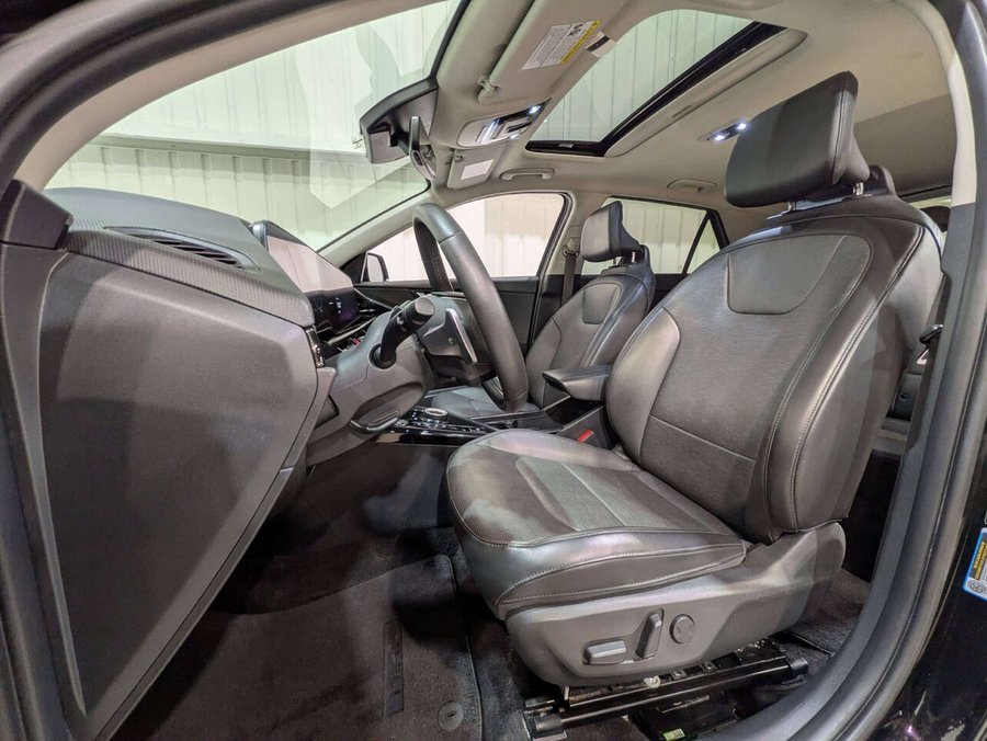 Kia Niro EV Wave FWD Snow White Pearl/Steel Grey 2025 Noir