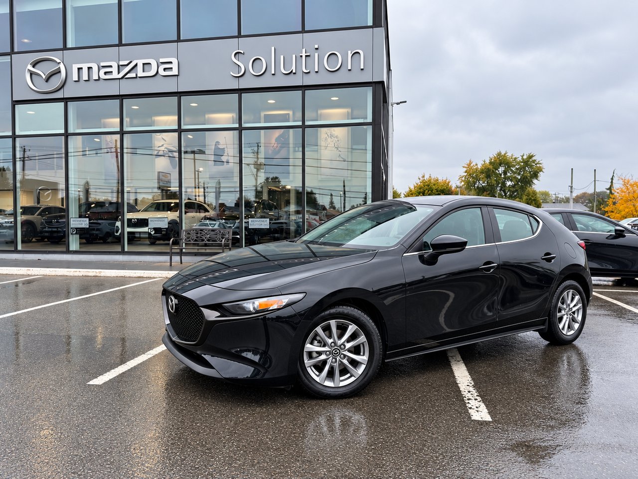 MAZDA 3 SPORT AUTOMATIQUE / APPLE CARPLAY ET ANDROID AUTO / BAS KILOMÉTRAGE 2025 Noir Châteauguay - photo #0