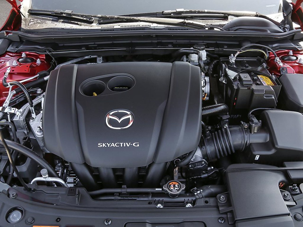 Mazda Mazda3 Sport JM1BPAKL6T1909960 2026 Rouge vibrant cristal métallisé Mirabel - photo #5