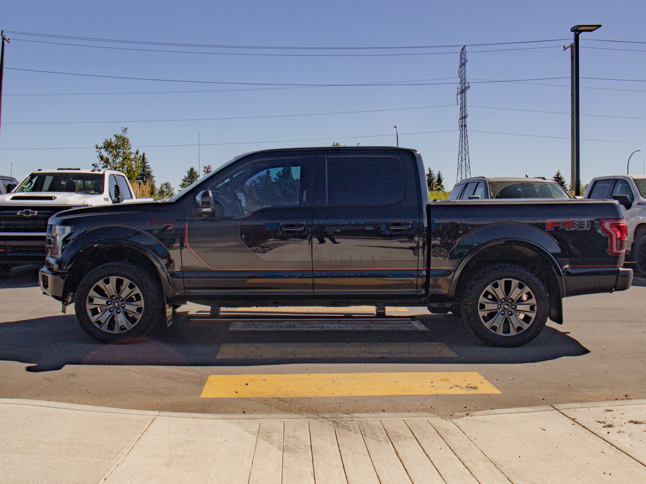 2016 Ford F-150 4WD SuperCrew 145 Lariat Black Sherwood Park - photo #6
