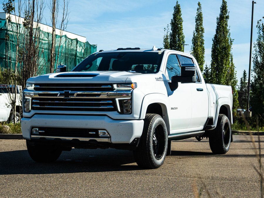 2023 Chevrolet Silverado 3500HD High Country 6.6L Duramax | Lifted White