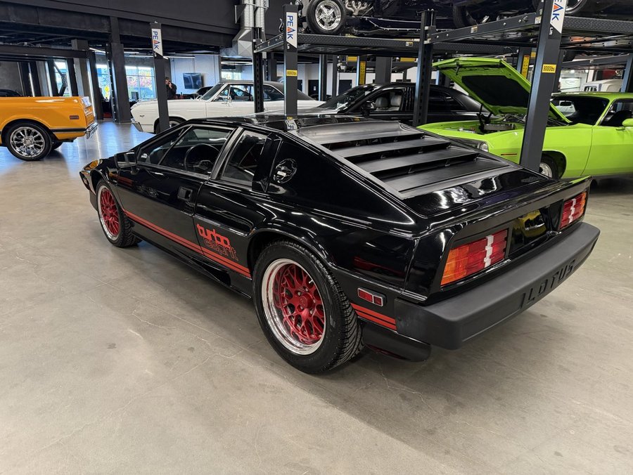 1983 Lotus Turbo Esprit | One Owner | Blaupunkt Sound System | 5 Speed Manual | Series 3 Wheels