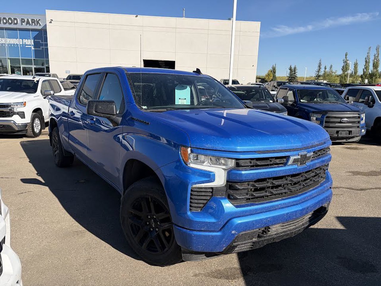 2025 Chevrolet Silverado 1500 4WD Crew Cab 147 RST Blue Sherwood Park - photo #1