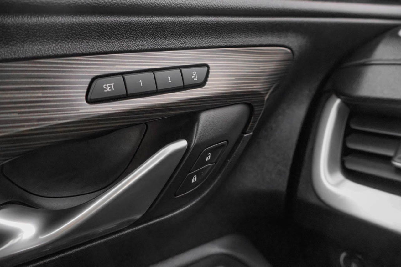 2022 GMC Terrain AWD 4dr SLT Blue Sherwood Park - photo #17