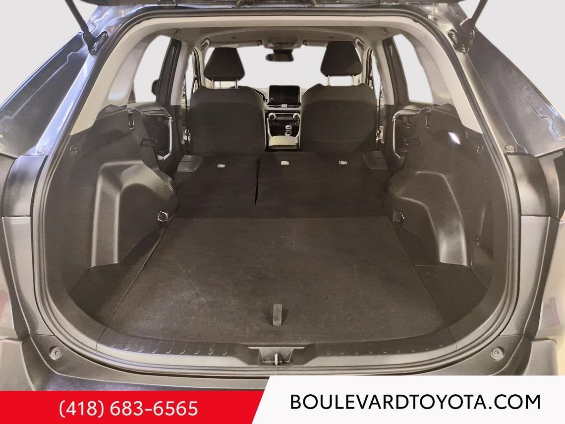 Toyota RAV4 531702-98 | LE 2025 Gris Québec - photo #28