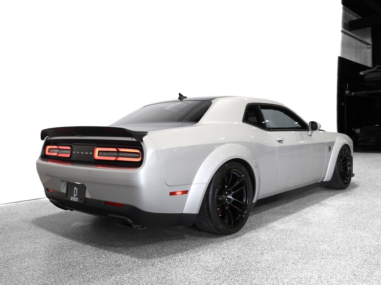 2022 Dodge Challenger Grey Saint-Eustache - photo #1