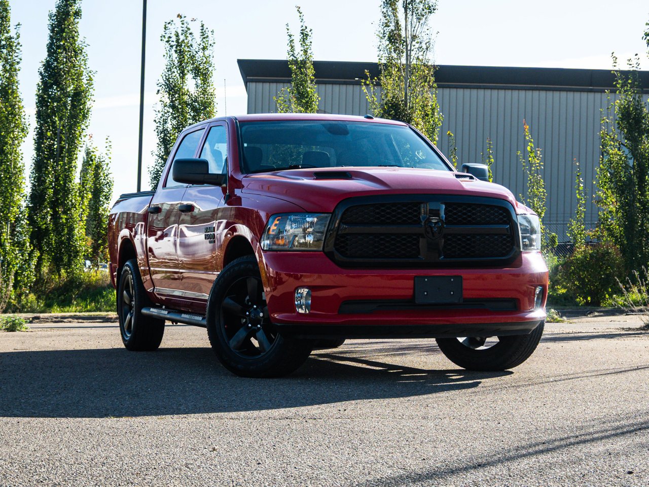 2022 Ram 1500 Classic Express 4x4 Crew Cab 5'7 Box Red Sherwood Park - photo #1