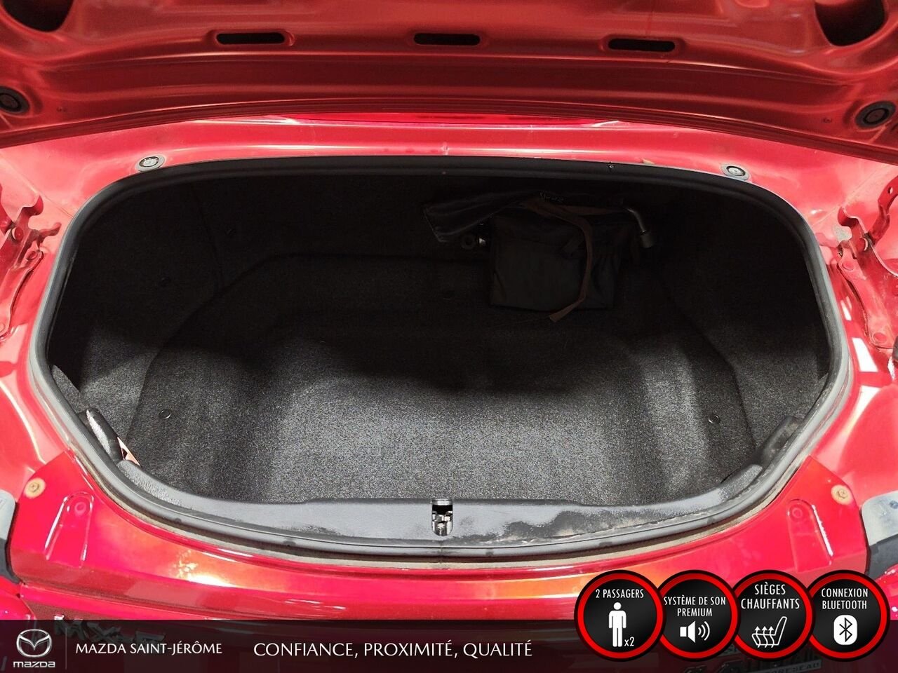 2020 Mazda MX-5 Red Ste-Agathe des Monts - photo #20