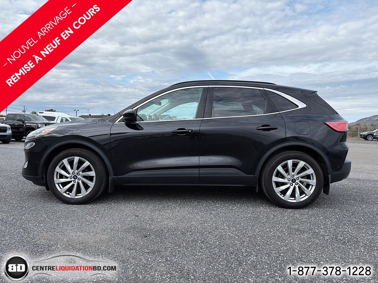 Ford Escape Titanium hybride TI | BD0435 2022 Noir Granby - photo #10