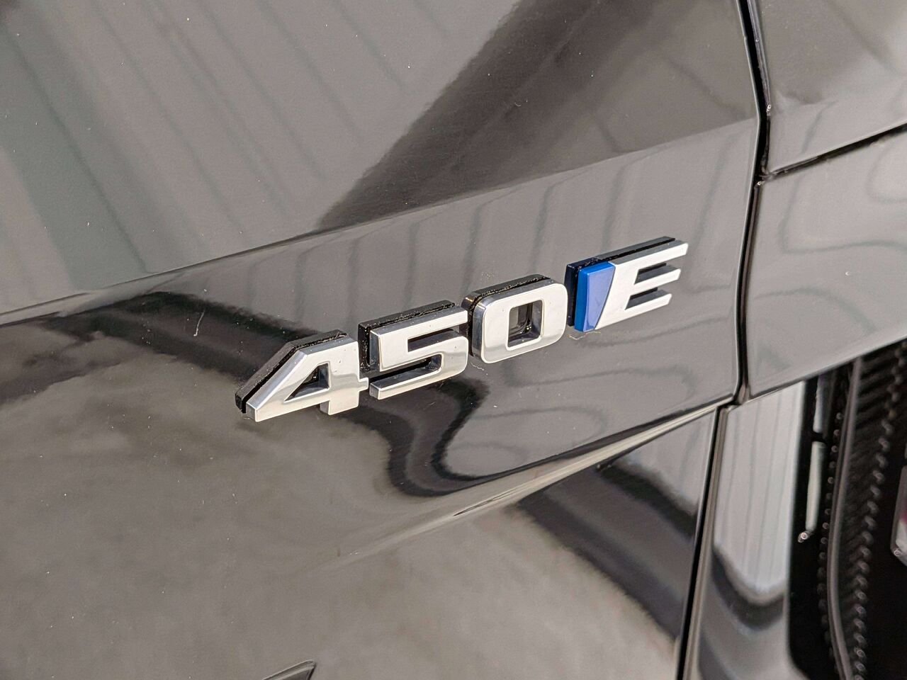 2024 Cadillac LYRIQ 4dr Sport w/1SF Black Val-David - photo #39