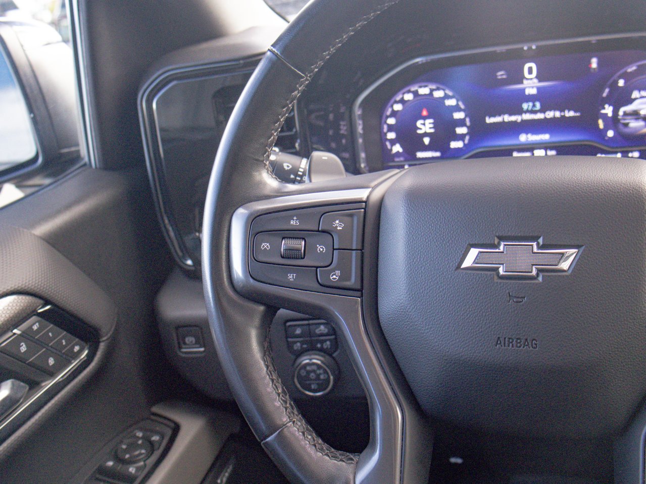 2024 Chevrolet Silverado 1500 4WD Crew Cab 147 ZR2 Black Sherwood Park - photo #24