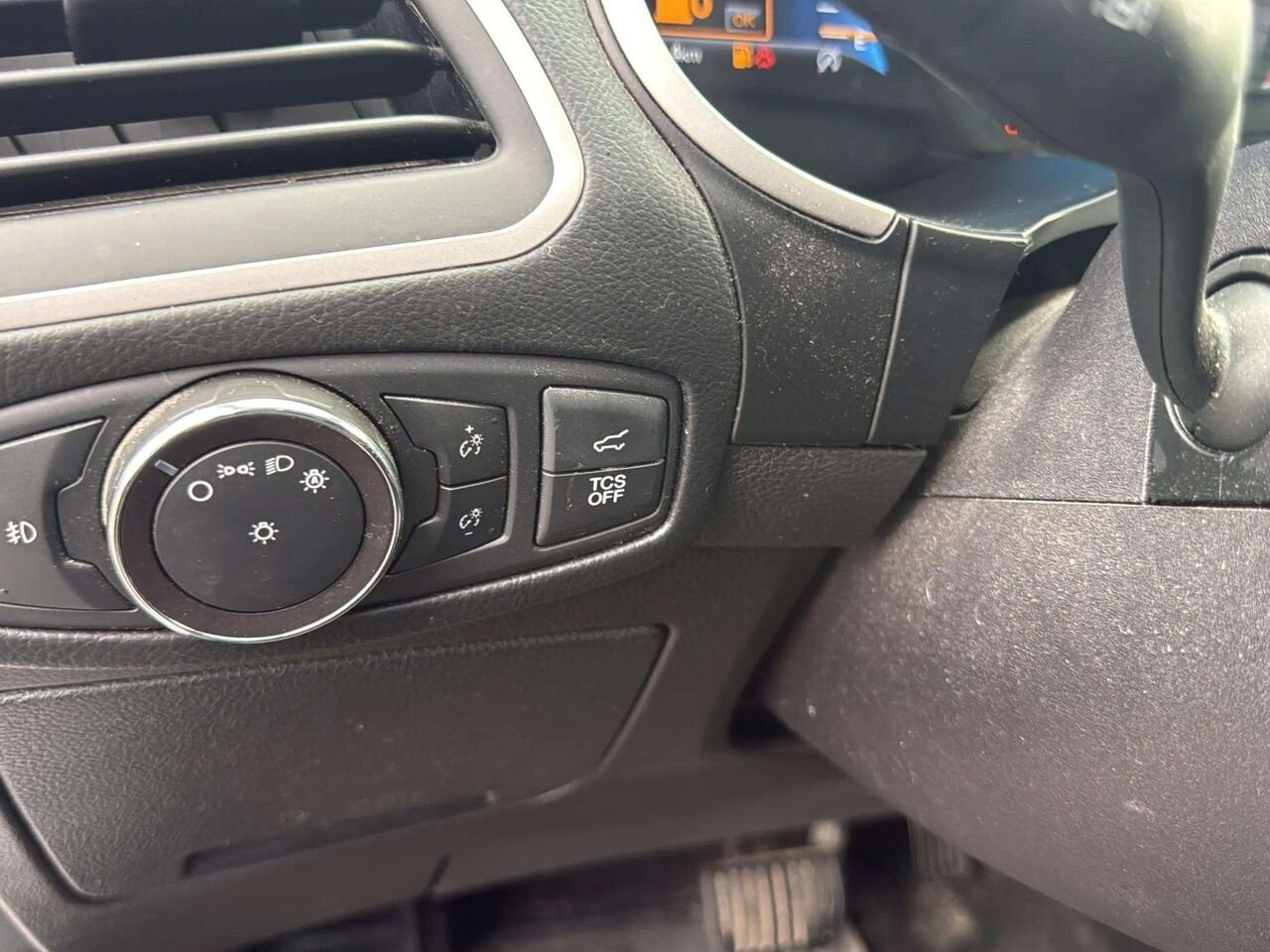 Ford Edge SEL 2019 Blanc Gatineau - photo #15