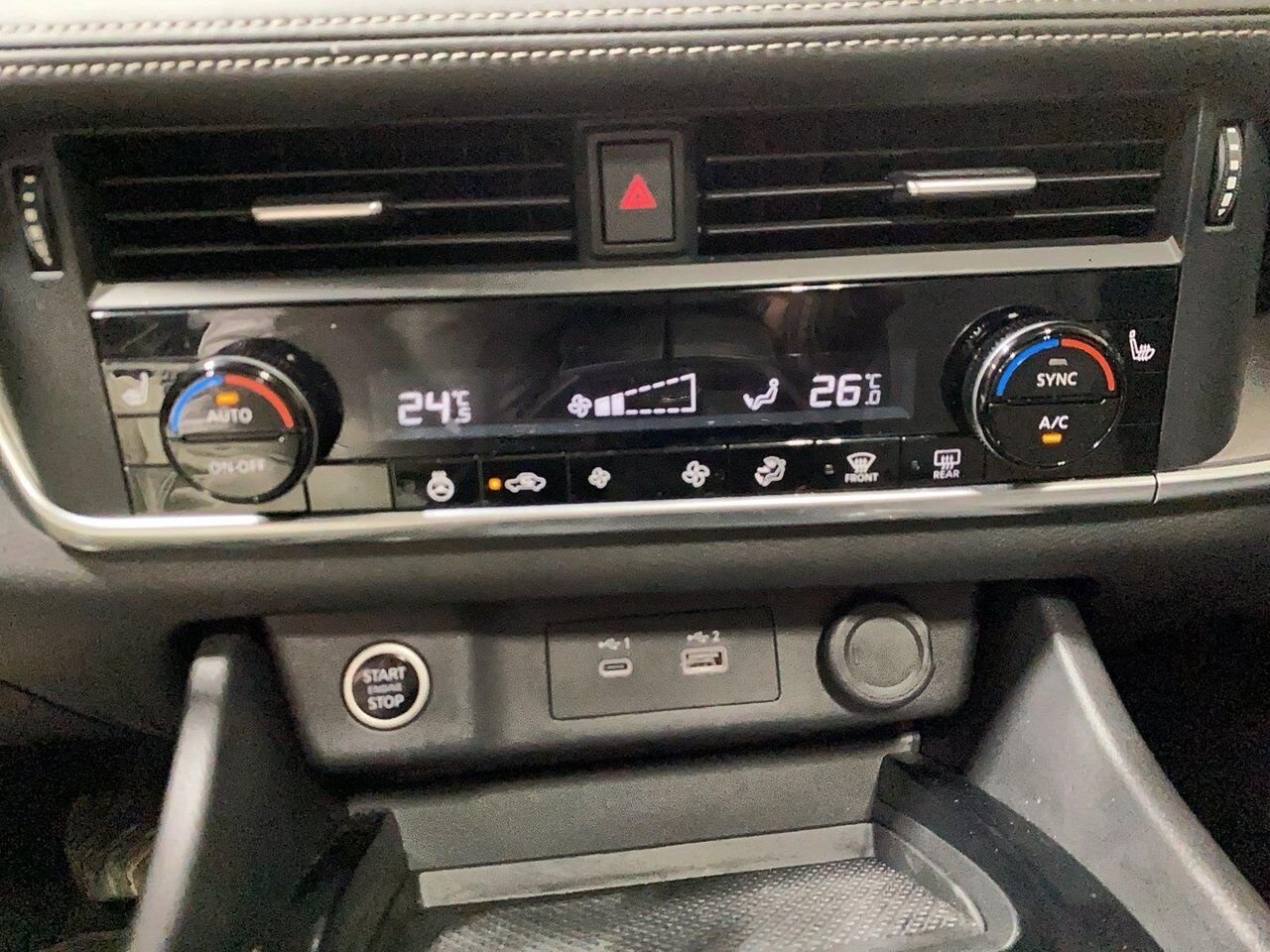 Nissan Rogue Sv 2023 Blanc Baie-Comeau - photo #18
