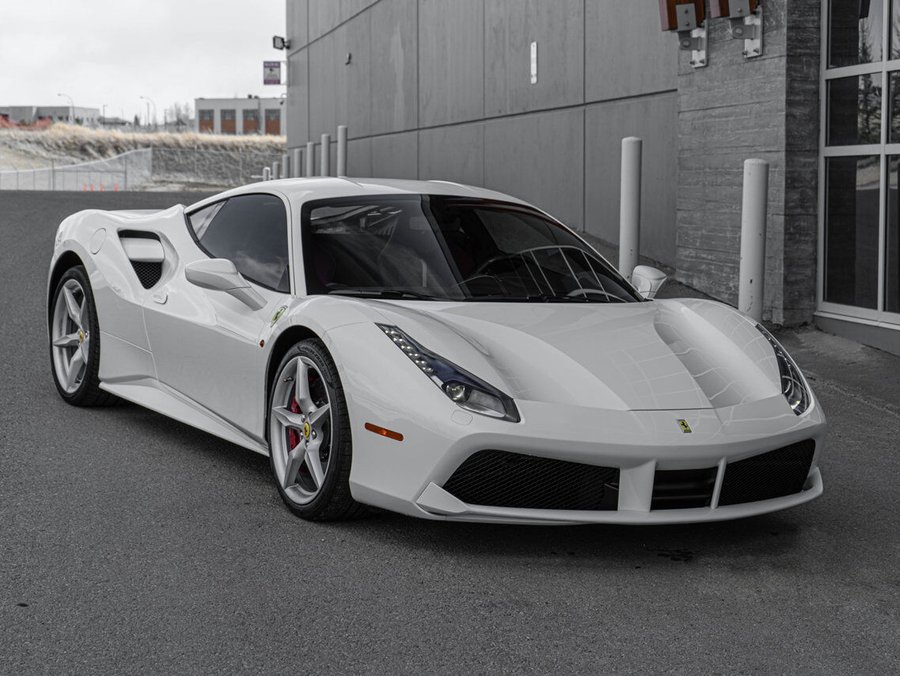 2016 Ferrari 488 GTB 2016 White