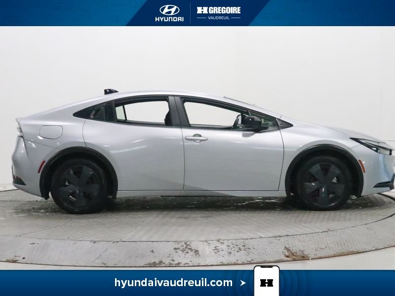 2026 Toyota Prius Silver Laval - photo #12