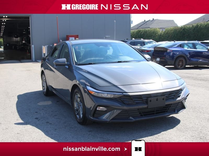 2024 Hyundai Elantra Grey Laval - photo #0