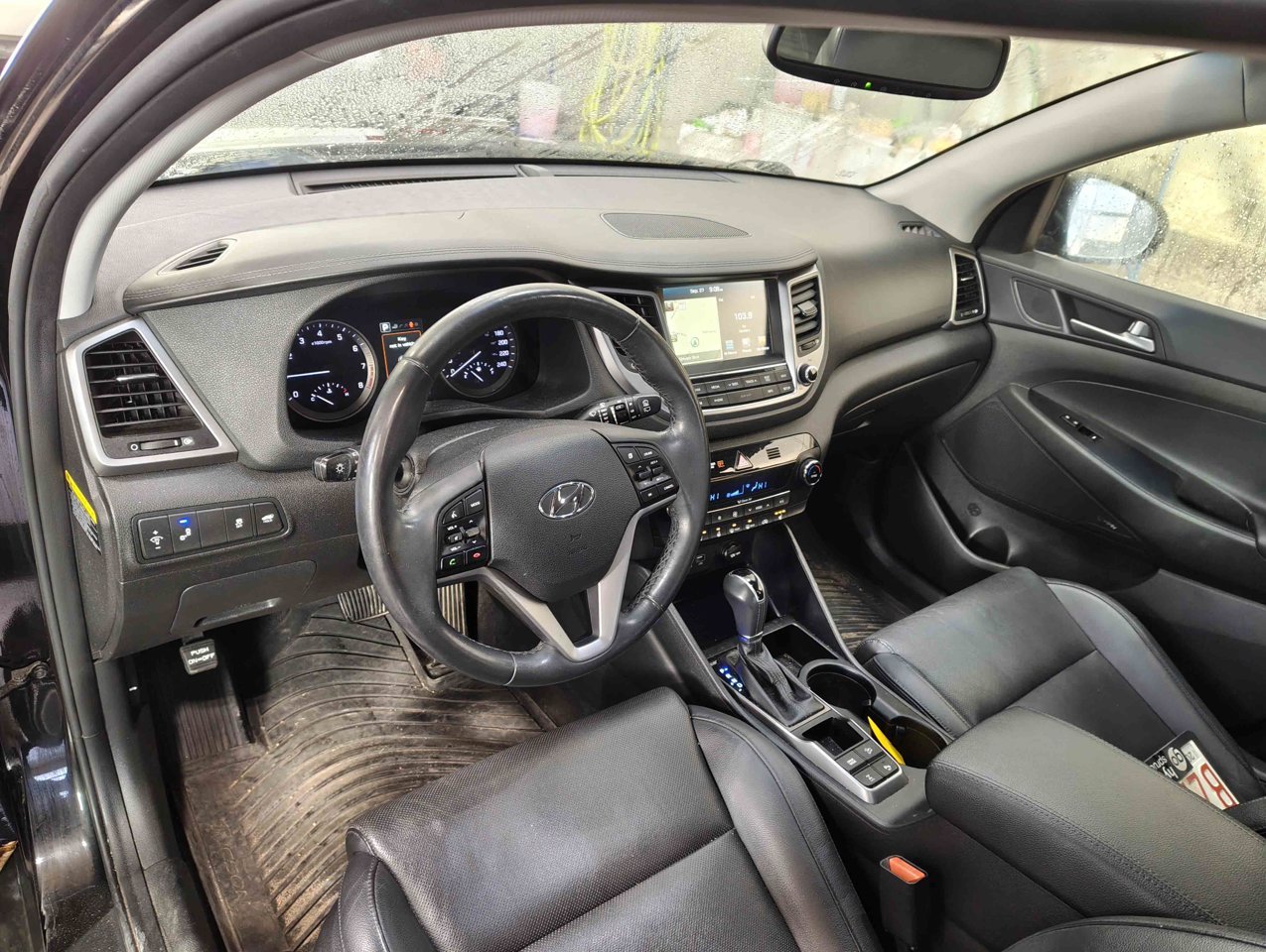 2017 Hyundai Tucson AWD 4dr 1.6L Limited Black Sherwood Park - photo #6