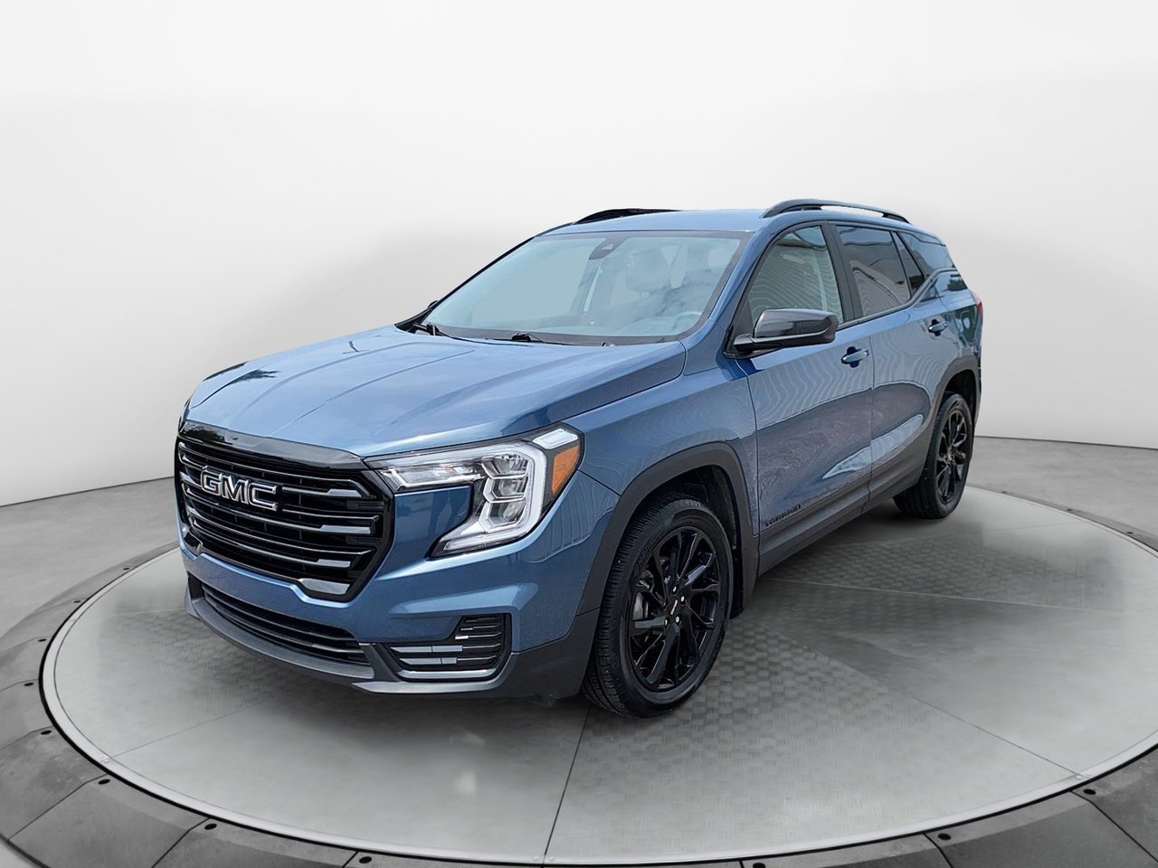 2024 GMC Terrain SLE Grey Baie-Comeau - photo #0