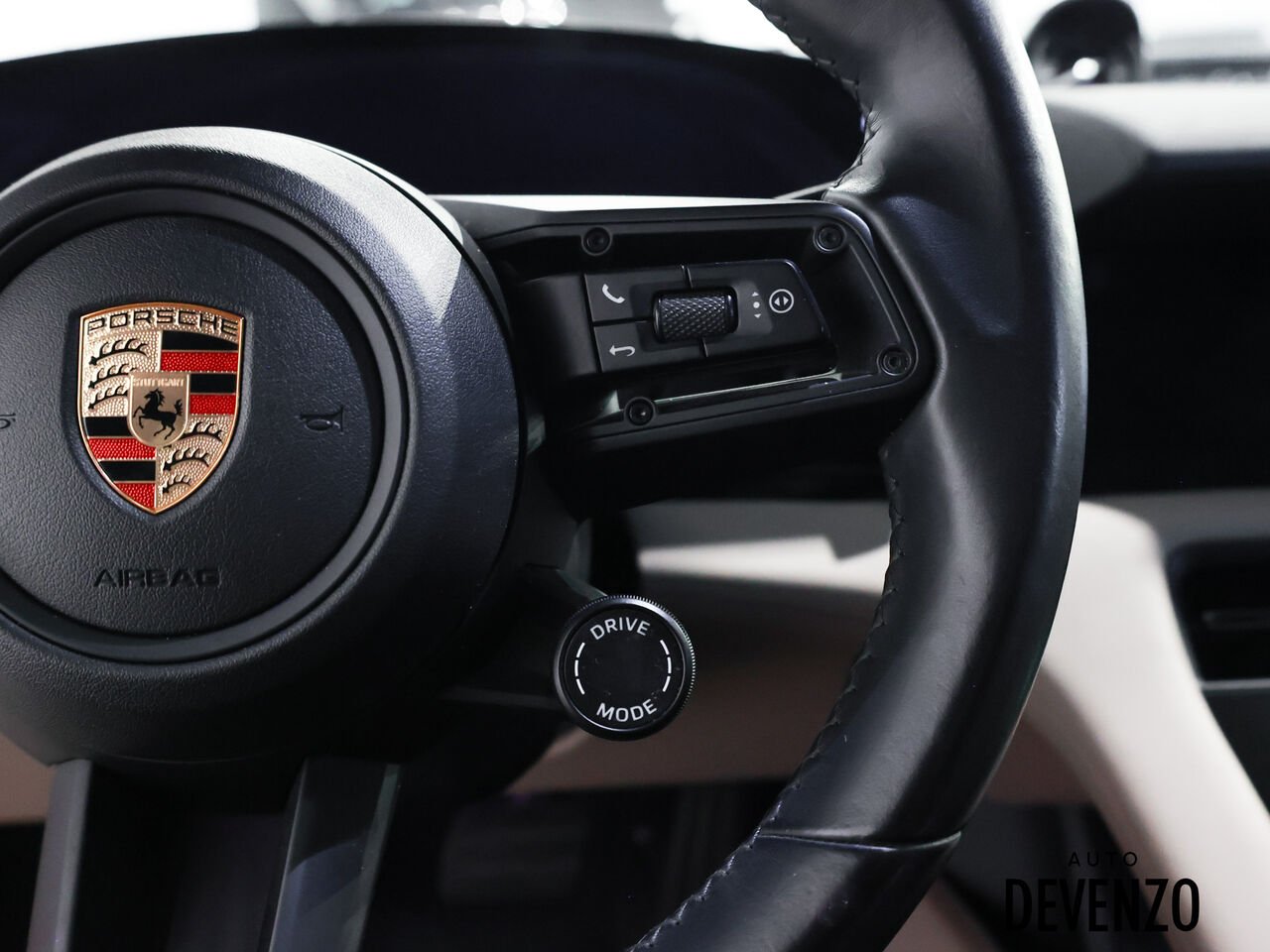 Porsche Taycan 2023 Noir Saint-Eustache - photo #14
