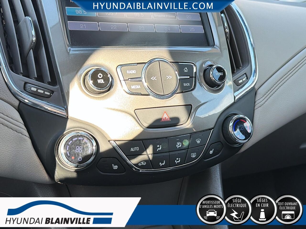 Chevrolet Cruze 2018 Argent Blainville - photo #17