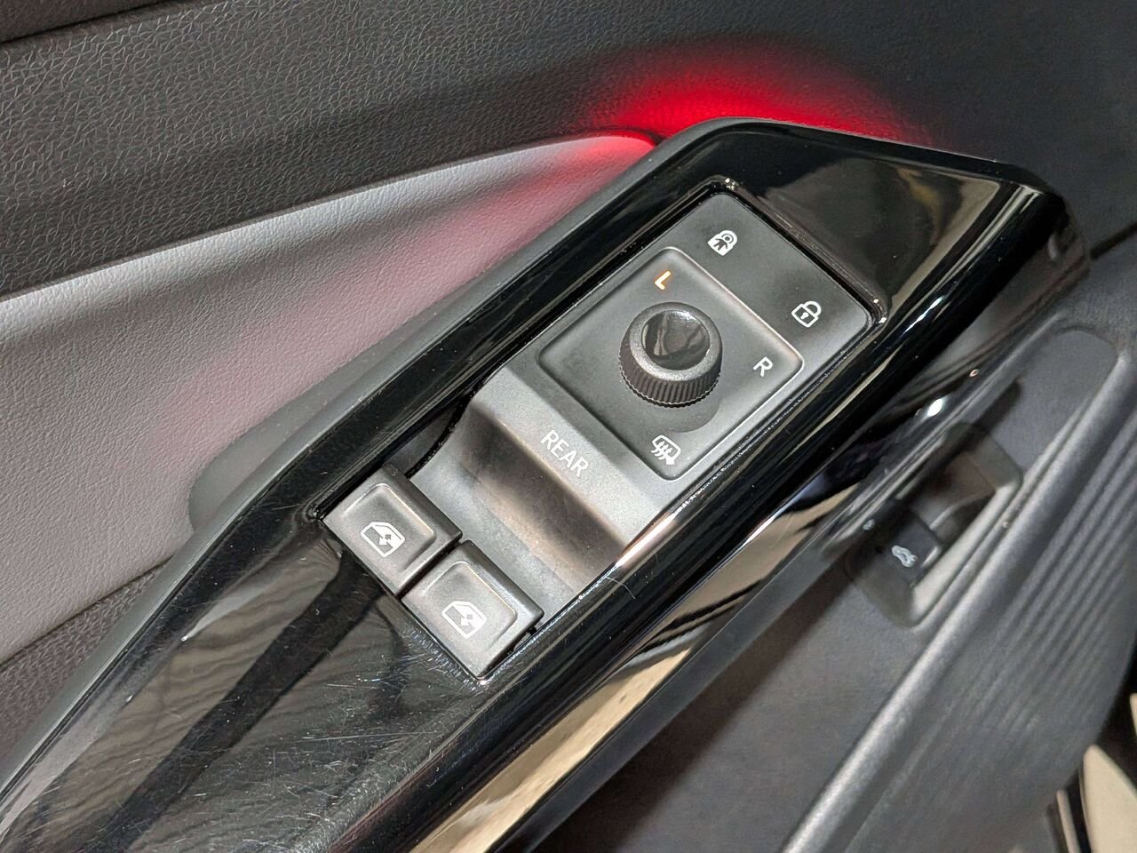 Volkswagen ID.4 Pro S AWD 2024 Noir Val-David - photo #30