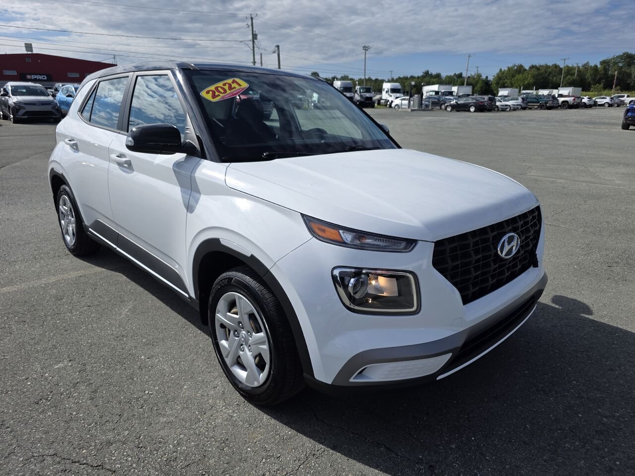 2021 Hyundai Venue Essential IVT avec couleur deux tons White Rouyn-Noranda - photo #7
